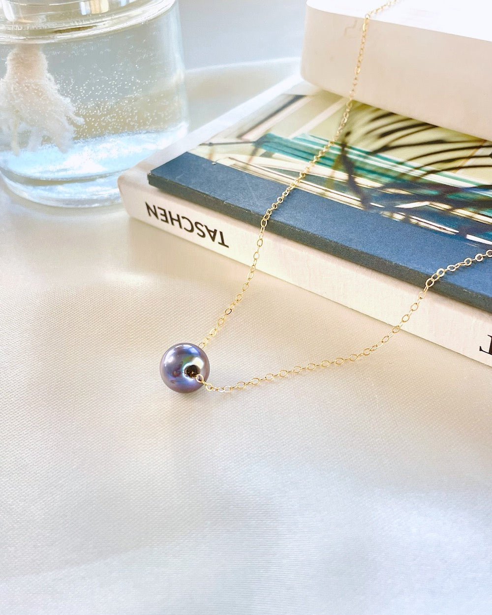 Single Pearl Necklace Blue