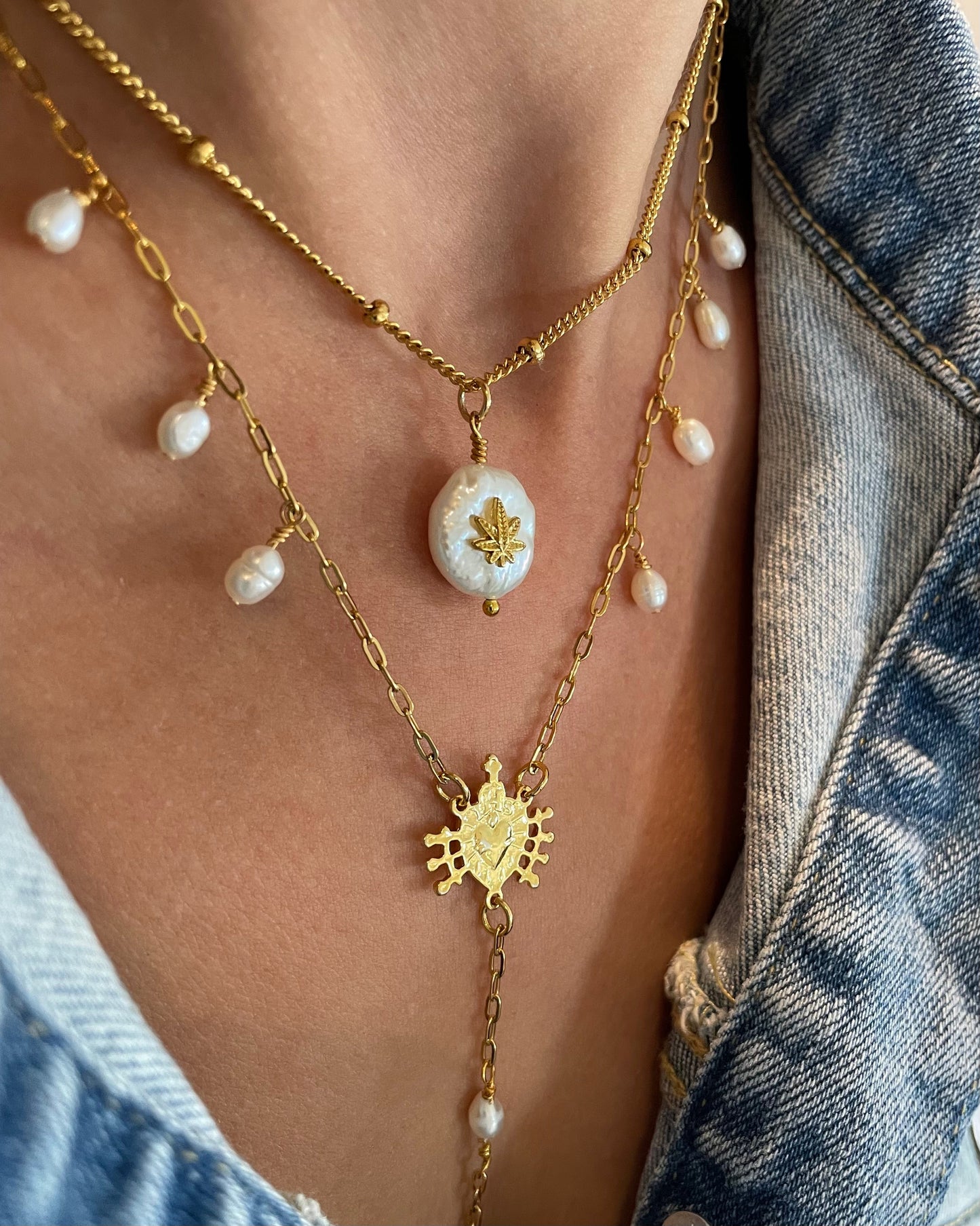 Pearl Pendant Necklace