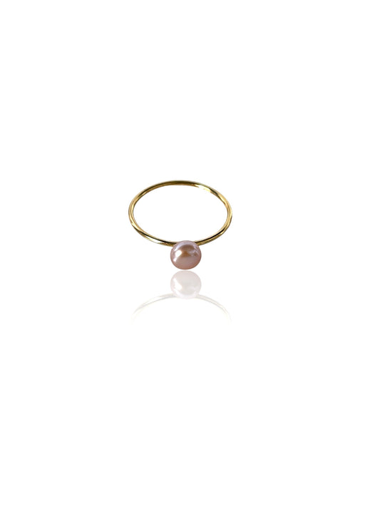 Minimal pearl ring