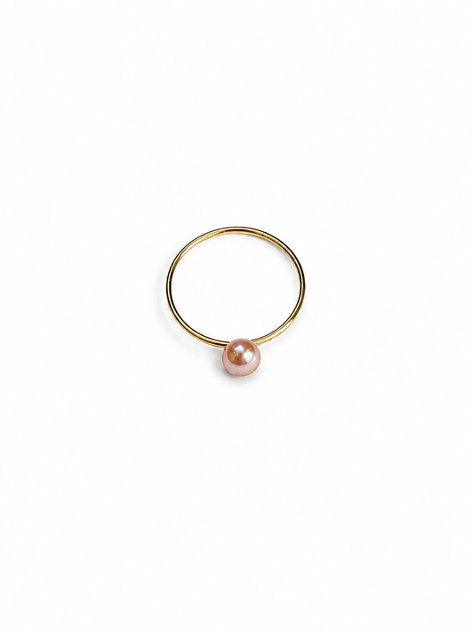 Luna Pearl Ring
