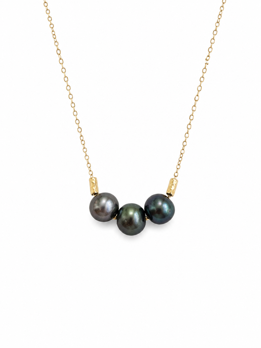 Blue Pearl Necklace
