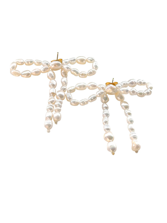 Bow Pearl Earrings