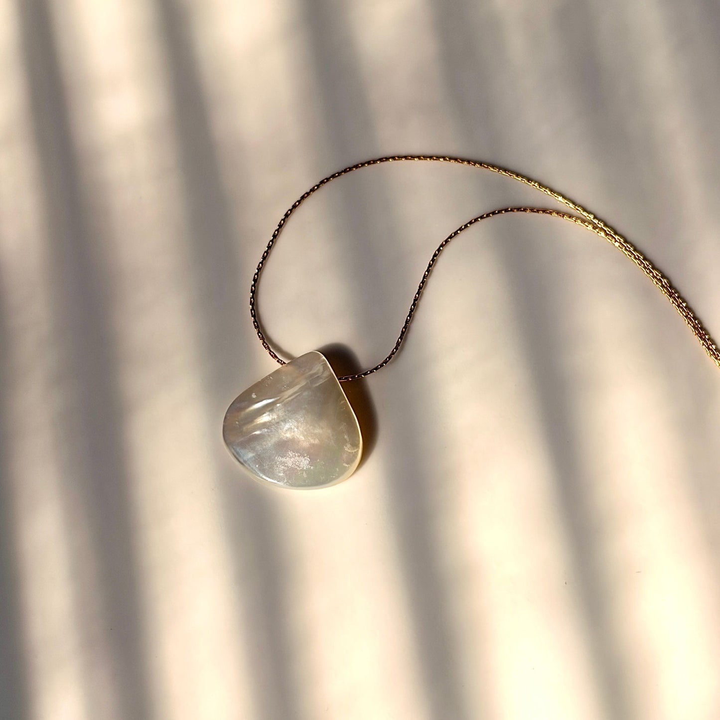 Mother of Pearl Shell Necklace
