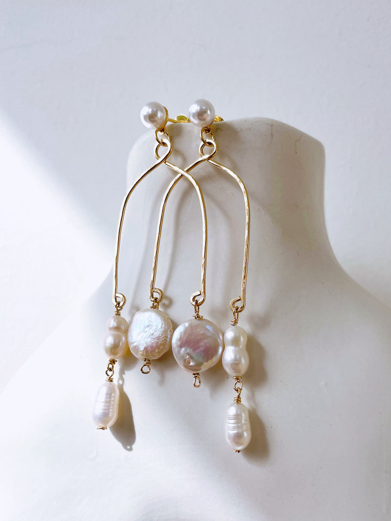 Arch Gold Pearl Earrings