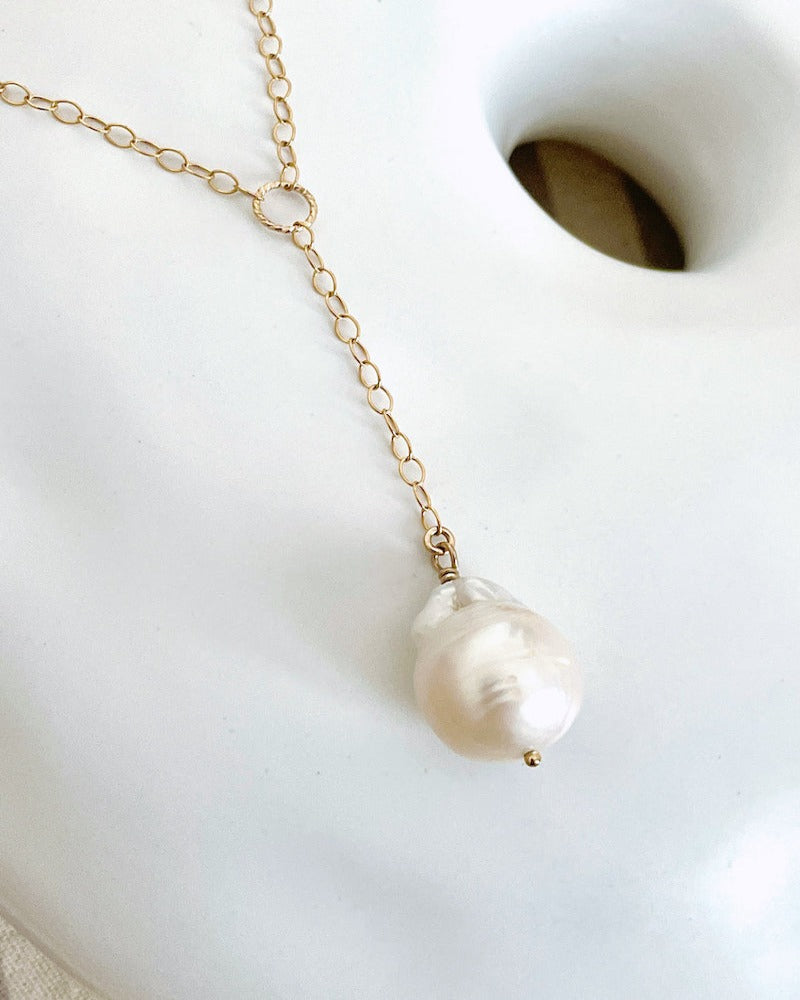 Baroque Pearl Lariat Necklace